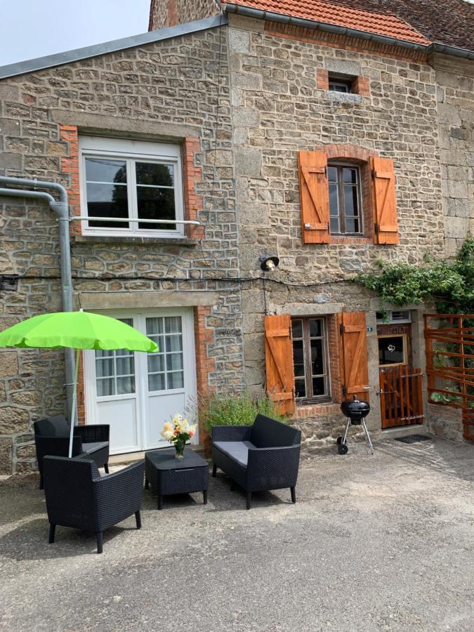 Doxie Cottage Saint-Chabrais Екстериор снимка