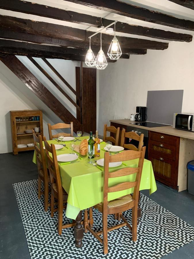 Doxie Cottage Saint-Chabrais Екстериор снимка